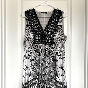 APT.9 Black &White V-Neck Maci Dress‎ Size L